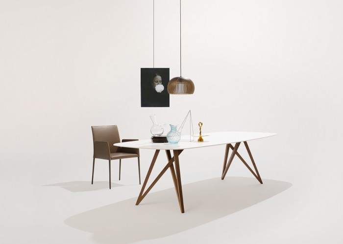 walter knoll Seito餐桌